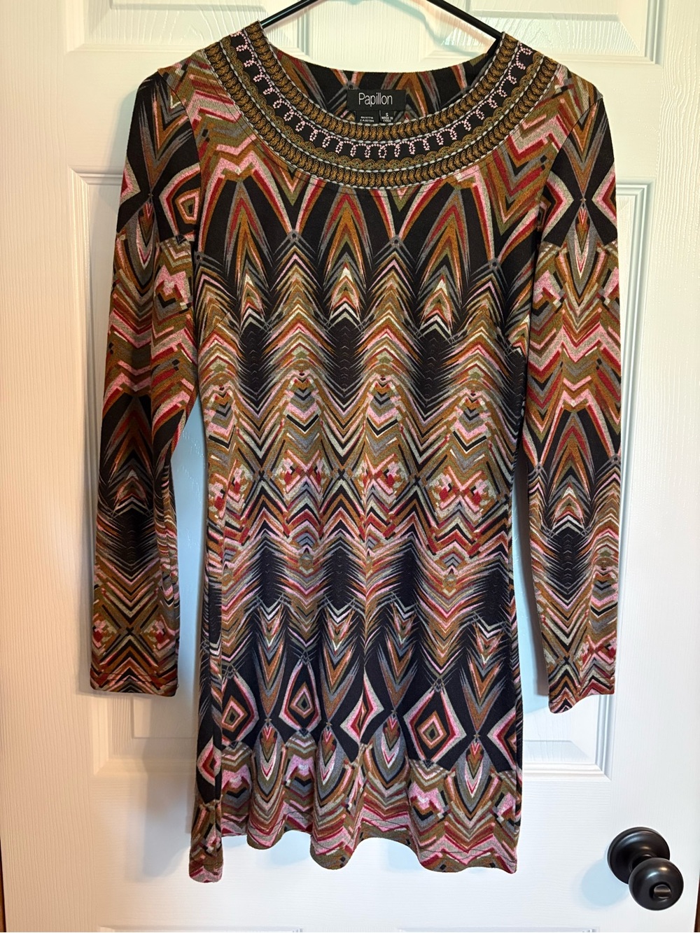Papillon Blanc Long Sleeve Chevron Tunic Dress in Black, Olive, Pink and Tan
